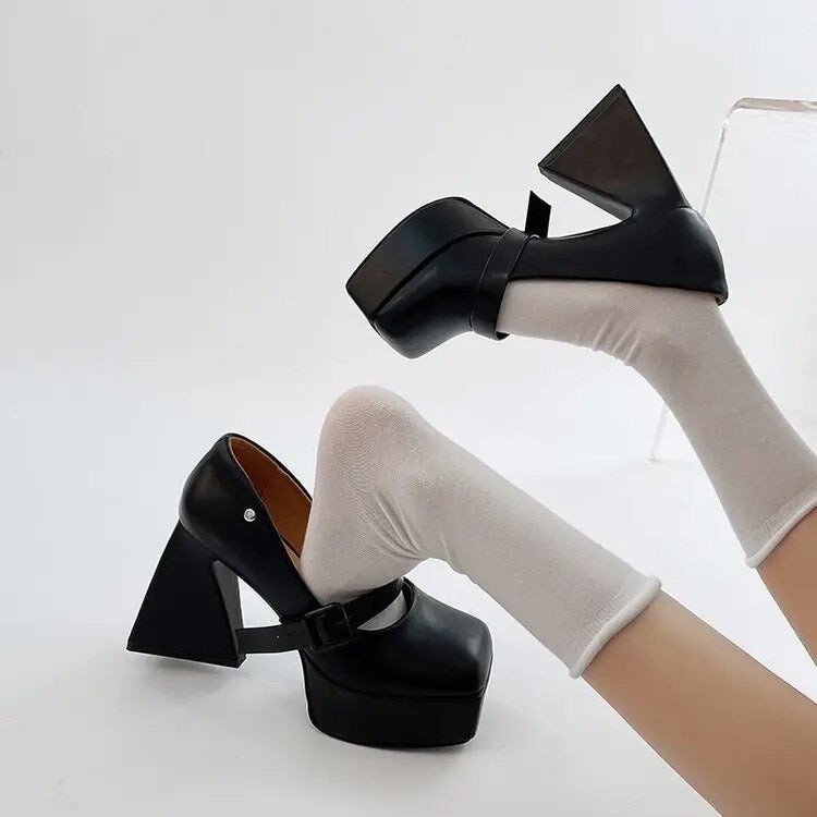 "STACY" PLATFORM HEELS